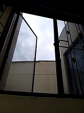 Snapshot of weedmanhot28 chatting on February 26, 2026, 11:05 pm weedmanhot28 online show from February 26, 2026, 11:05 pm