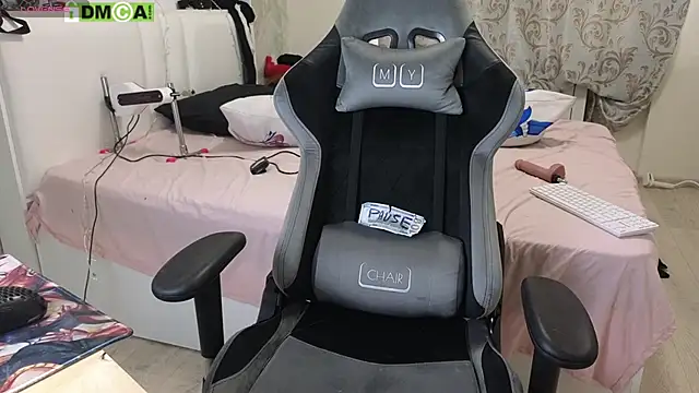 KawaiiNullify online show from February 22, 2026, 5:32 am