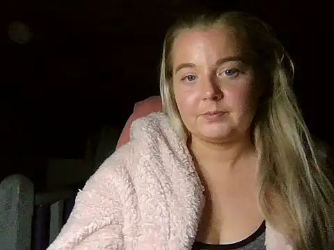 Jessica69G online show from October 7, 2025, 9:16 pm