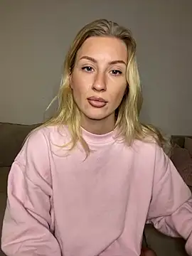 Snapshot of belle98 chatting on January 9, 2026, 4:36 pm belle98 online show from January 9, 2026, 4:36 pm