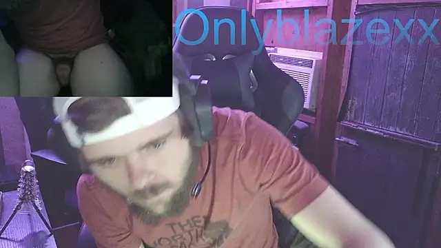 OnlyBlazexx online show from January 18, 2026, 7:01 am