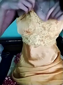 Luxcute286 online show from April 2, 2026, 12:51 am