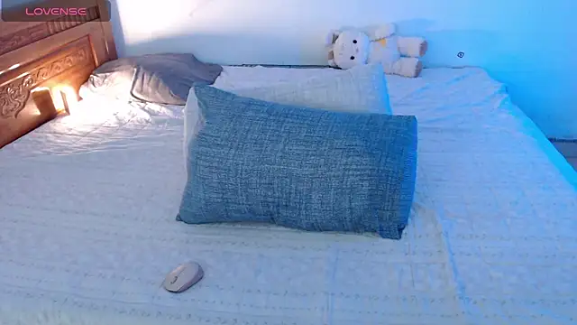 Baby Claraa online show from March 31, 2026, 5:20 am