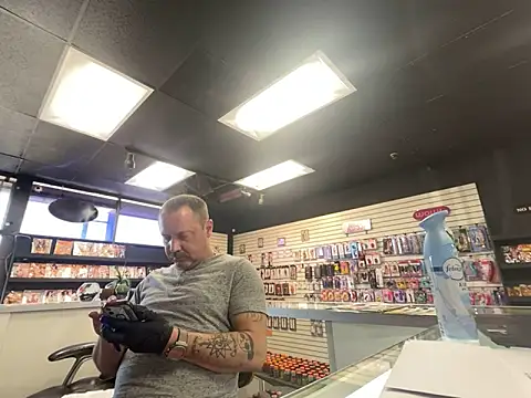 Snapshot of RawRyder8 chatting on February 25, 2025, 9:48 pm RawRyder8 online show from February 25, 2025, 9:48 pm