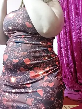 LoNa-daloua online show from March 8, 2026, 2:48 am