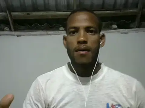 Snapshot of michel_sc chatting on April 5, 2026, 5:14 am michel sc online show from April 5, 2026, 5:14 am