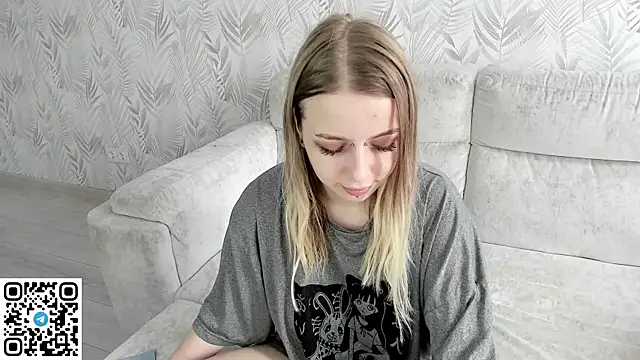 Alice Halle online show from May 16, 2026, 2:43 am