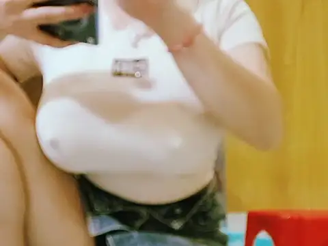 Dary girl12 online show from February 19, 2025, 1:51 am