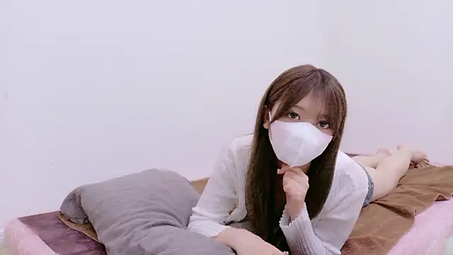 Snapshot of yuki-chi chatting on September 15, 2025, 1:44 pm yuki-chi online show from September 15, 2025, 1:44 pm