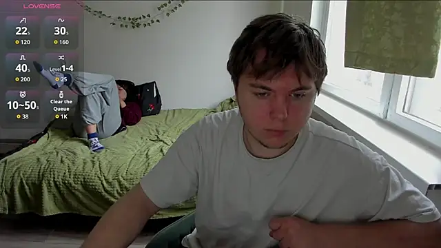 MashkaRay online show from April 7, 2026, 9:33 am