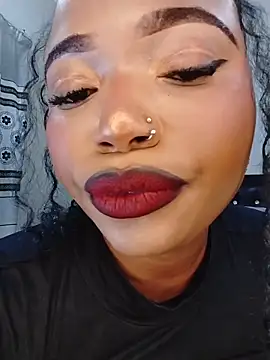 Sugartonguexx online show from February 16, 2026, 7:23 pm