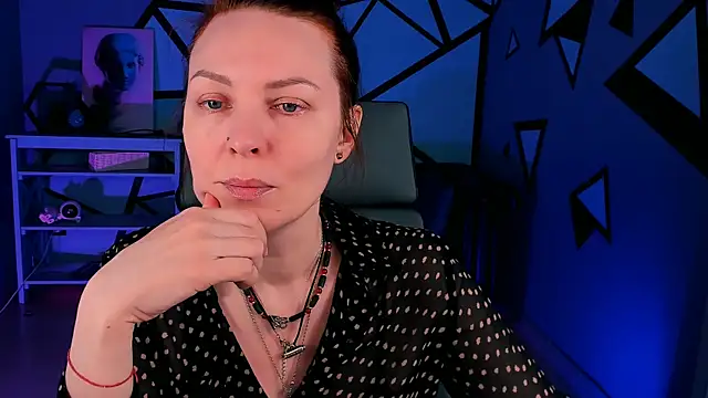 VandaRossi online show from December 20, 2025, 8:06 am