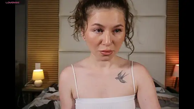 AliceBellamy online show from June 8, 2026, 12:05 am