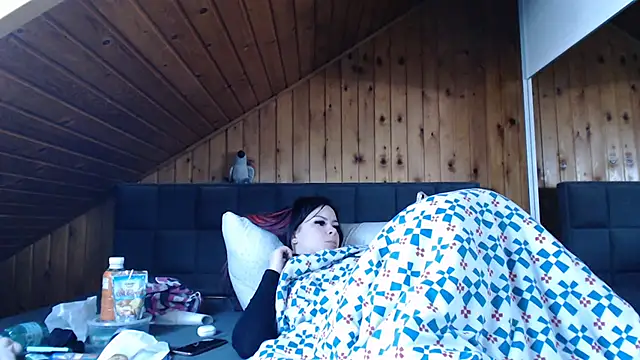 BoeseMoni1998 online show from November 6, 2025, 9:24 am