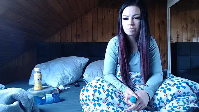 BoeseMoni1998 online show from November 11, 2025, 9:48 am