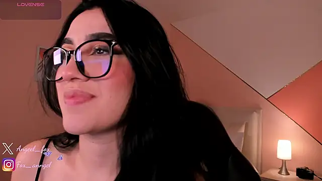 angeel fox online show from February 28, 2026, 1:05 am