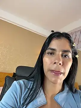 Cleopatra Fit online show from March 18, 2026, 10:18 am