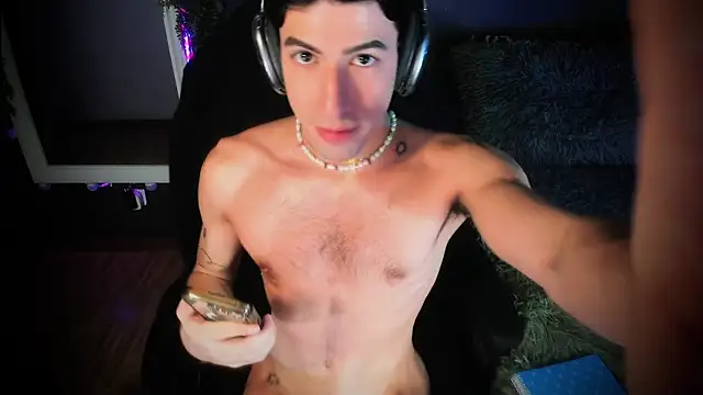 Snapshot of newjeff chatting on February 20, 2026, 6:26 am newjeff online show from February 20, 2026, 6:26 am