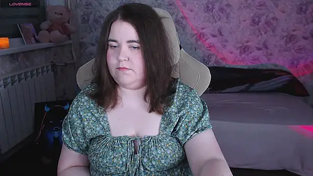 Estelle Hicks online show from May 29, 2026, 6:58 pm