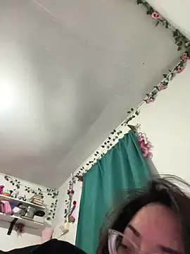 indiegirl666 online show from July 3, 2026, 3:13 am