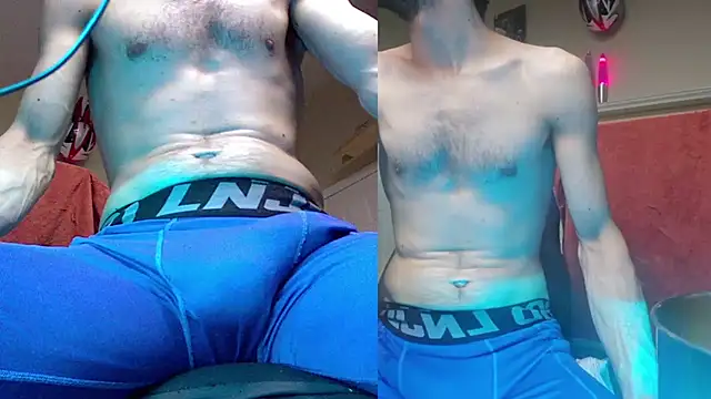 Snapshot of slendt94 chatting on January 18, 2025, 5:26 pm slendt94 online show from January 18, 2025, 5:26 pm