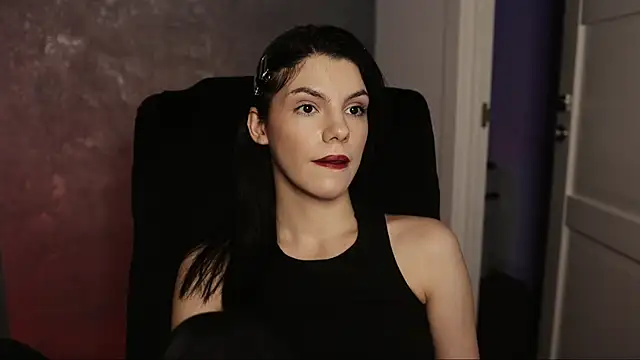 mistress  rochelle online show from February 17, 2025, 5:01 pm