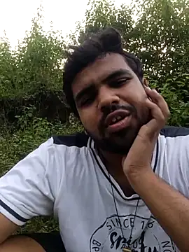 MeFeellove online show from October 7, 2025, 1:06 am