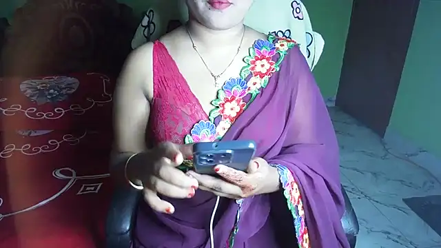 Snapshot of BengaliQueenStar chatting on May 8, 2026, 4:22 pm BengaliQueenStar online show from May 8, 2026, 4:22 pm