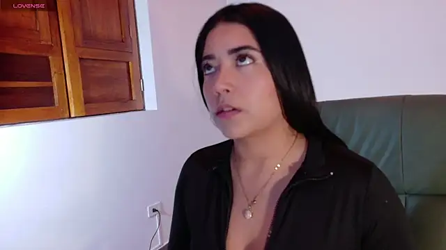 Susy thomson online show from October 28, 2025, 11:58 pm