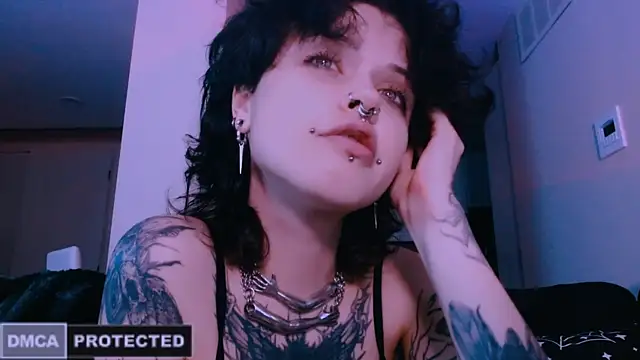 NaughtyLittleFox online show from February 27, 2026, 4:45 am