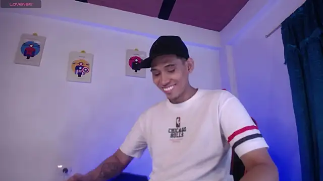 Jaison halls online show from November 7, 2025, 9:19 pm