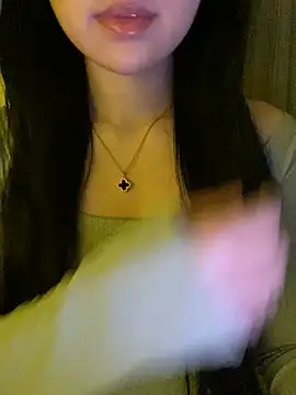 minmin2kk5 online show from February 3, 2026, 3:39 pm