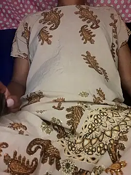 Snapshot of Freya_004 chatting on January 17, 2026, 7:56 am Freya 004 online show from January 17, 2026, 7:56 am