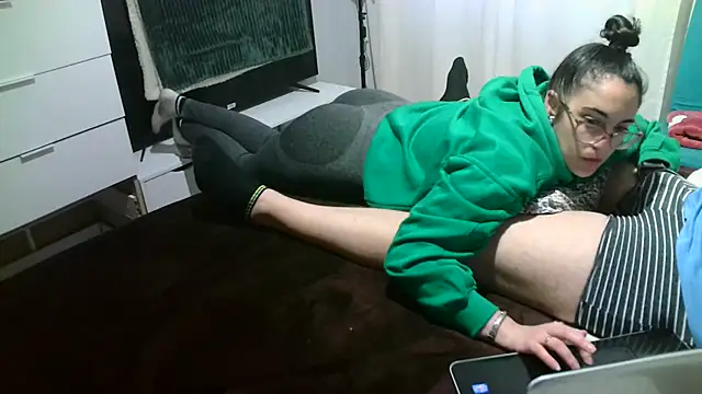 eljosipe online show from February 21, 2025, 6:15 pm