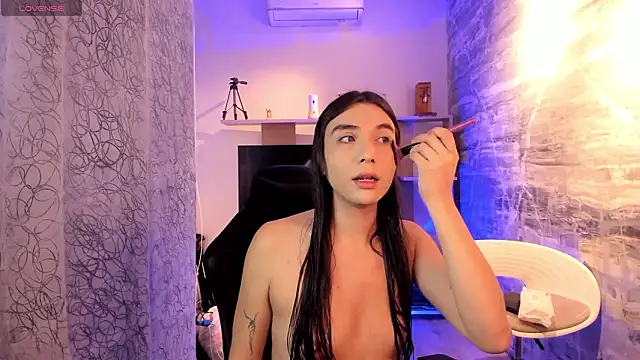 Snapshot of saracaball_ chatting on February 22, 2026, 7:26 pm saracaball online show from February 22, 2026, 7:26 pm