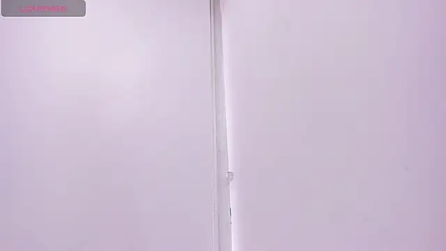 Cherllynn online show from October 21, 2025, 3:44 pm