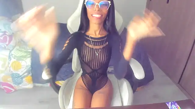 Crystal florez24 online show from January 25, 2025, 3:09 am