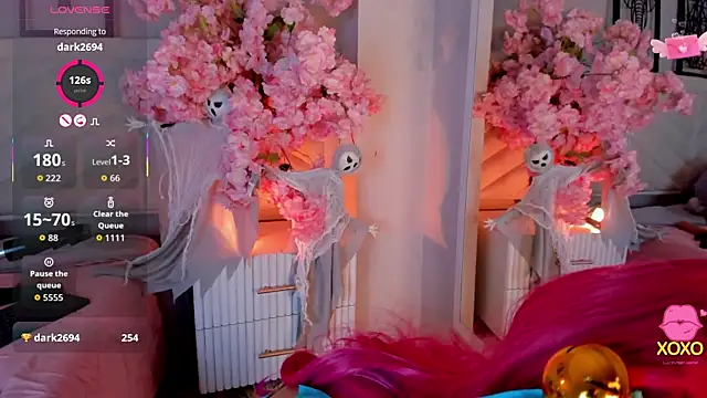 miia  baker online show from October 31, 2025, 12:46 pm