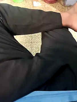 bangaloresexyguy online show from February 8, 2026, 11:19 am