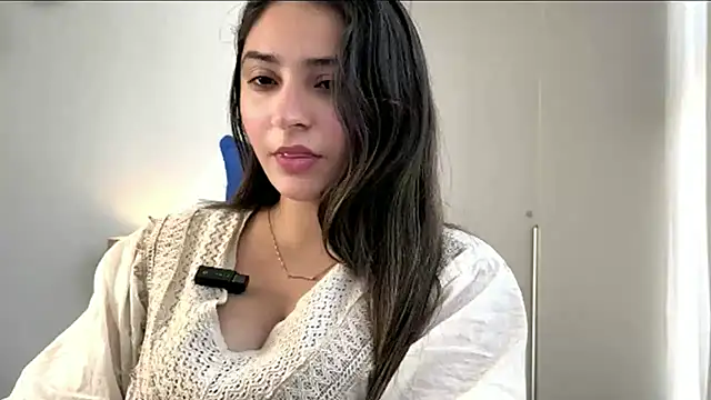 demieliss online show from April 10, 2026, 9:27 am