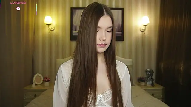  Eva Lee online show from September 16, 2025, 6:09 pm