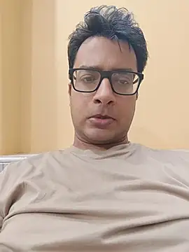 Daddy HA online show from May 5, 2026, 8:17 am