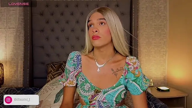 Shantal Joness online show from September 25, 2025, 2:06 am