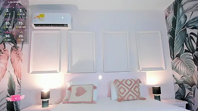 Aprillbrunette online show from February 7, 2026, 11:40 am