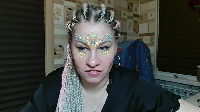 Snapshot of TherestlessKitty chatting on April 28, 2026, 10:25 pm TherestlessKitty online show from April 28, 2026, 10:25 pm