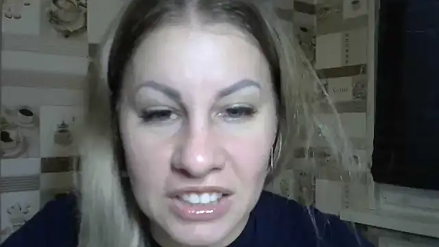 TherestlessKitty online show from September 13, 2025, 6:02 am