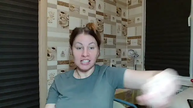 Snapshot of TherestlessKitty chatting on May 23, 2026, 10:31 pm TherestlessKitty online show from May 23, 2026, 10:31 pm