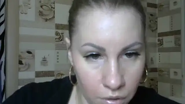 TherestlessKitty online show from February 8, 2025, 11:33 am