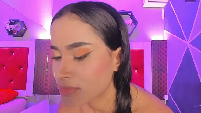 Karoll014 online show from June 1, 2026, 12:16 pm