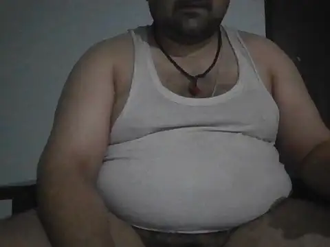 Snapshot of ARYANAVAILABLE chatting on July 4, 2026, 7:29 pm ARYANAVAILABLE online show from July 4, 2026, 7:29 pm